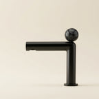 Luna – Mitigeur de lavabo coudé, manette boule